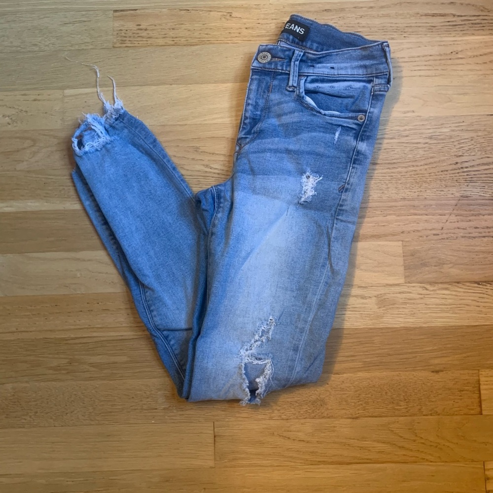 Express Distressed Ankle Jegging
